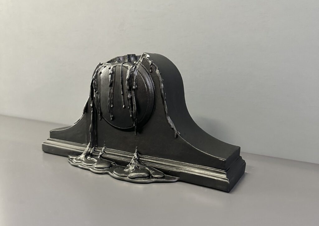 זכוכית שחורה